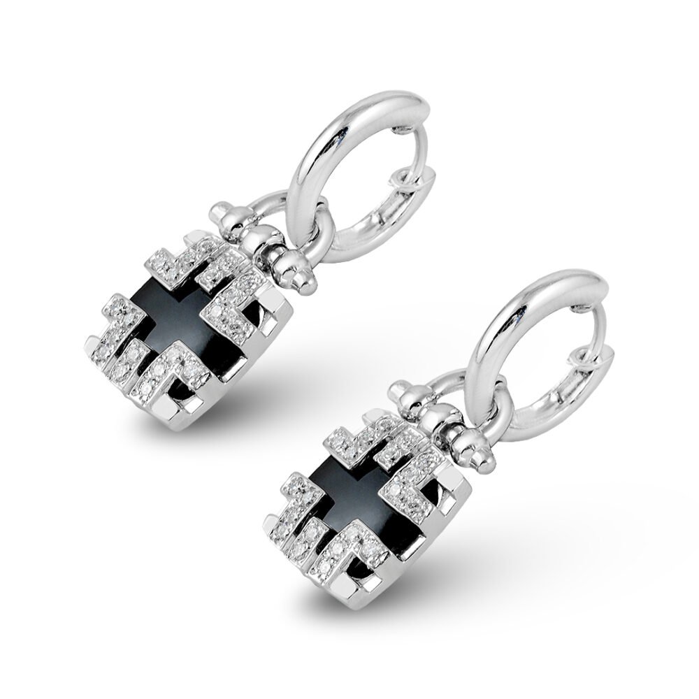Elegant 18k White Gold Earrings with Diamonds and Onyx - Image 3