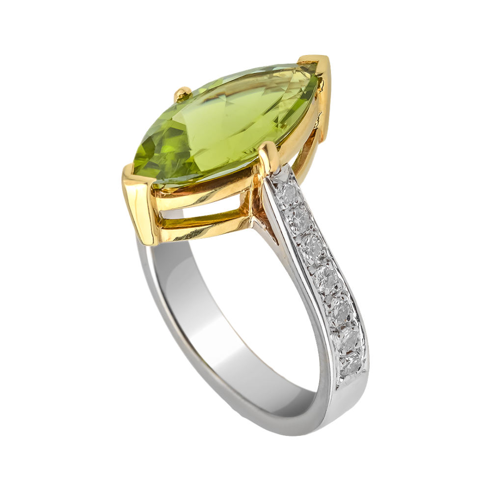 18K white and yellow gold peridot ring