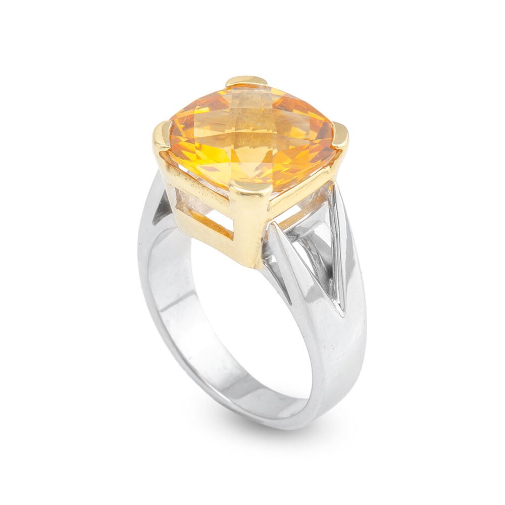 18K gold ring with natural citrine