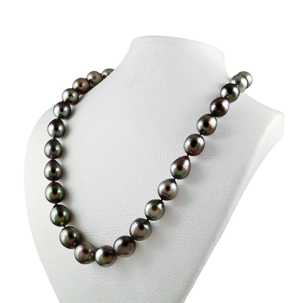 18K Yellow Gold and Tahitian Pearl Necklace - Image 3