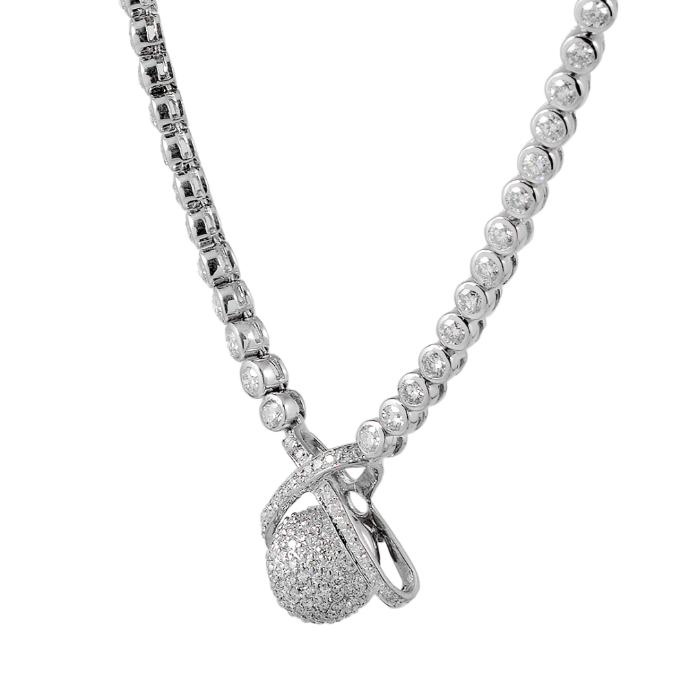 18K White Gold and Diamond Necklace - Image 2