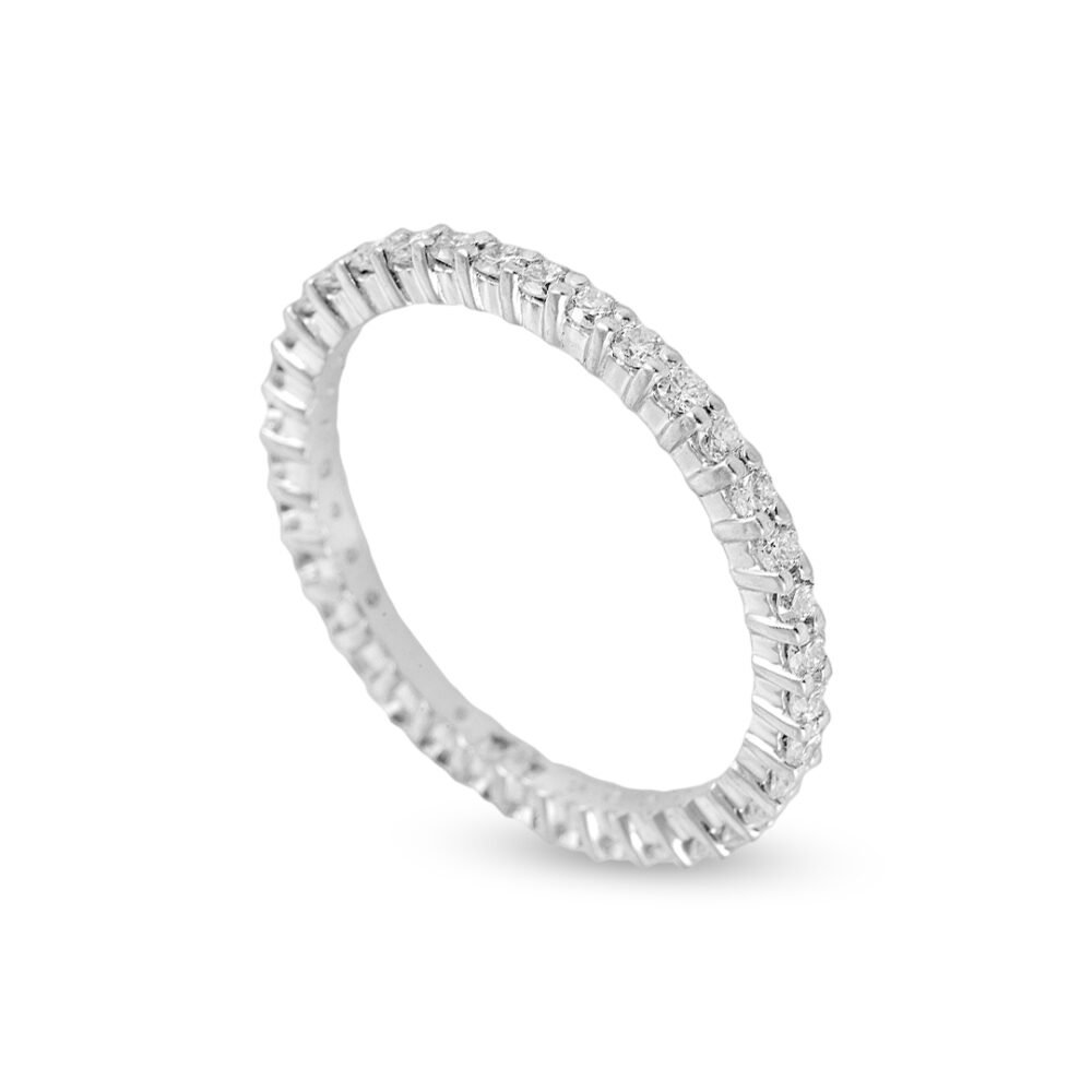 18k white gold diamond band