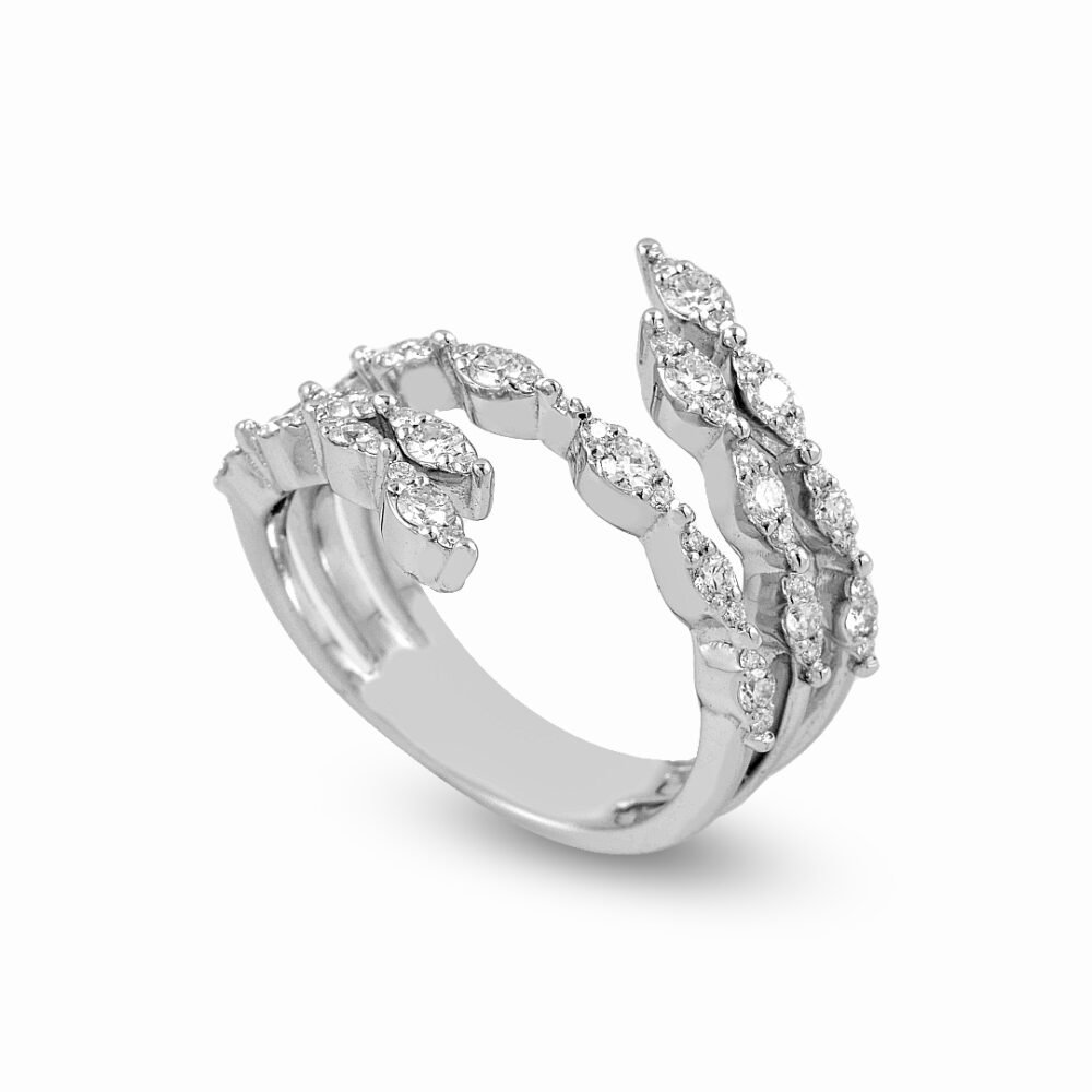 18k White Gold Diamond Ring