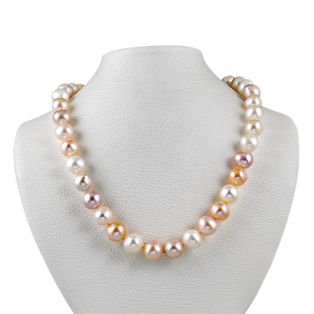 18k yellow gold freshwater pearl necklace