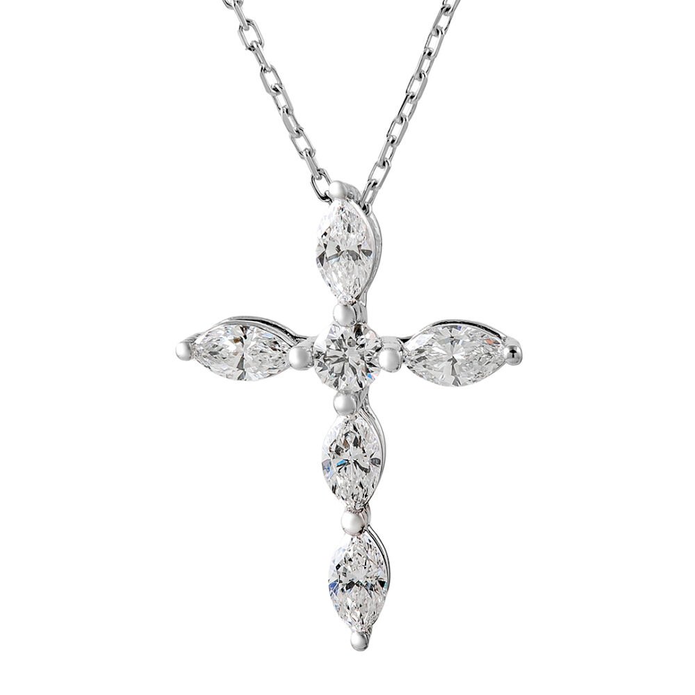 18k white gold diamond pendant