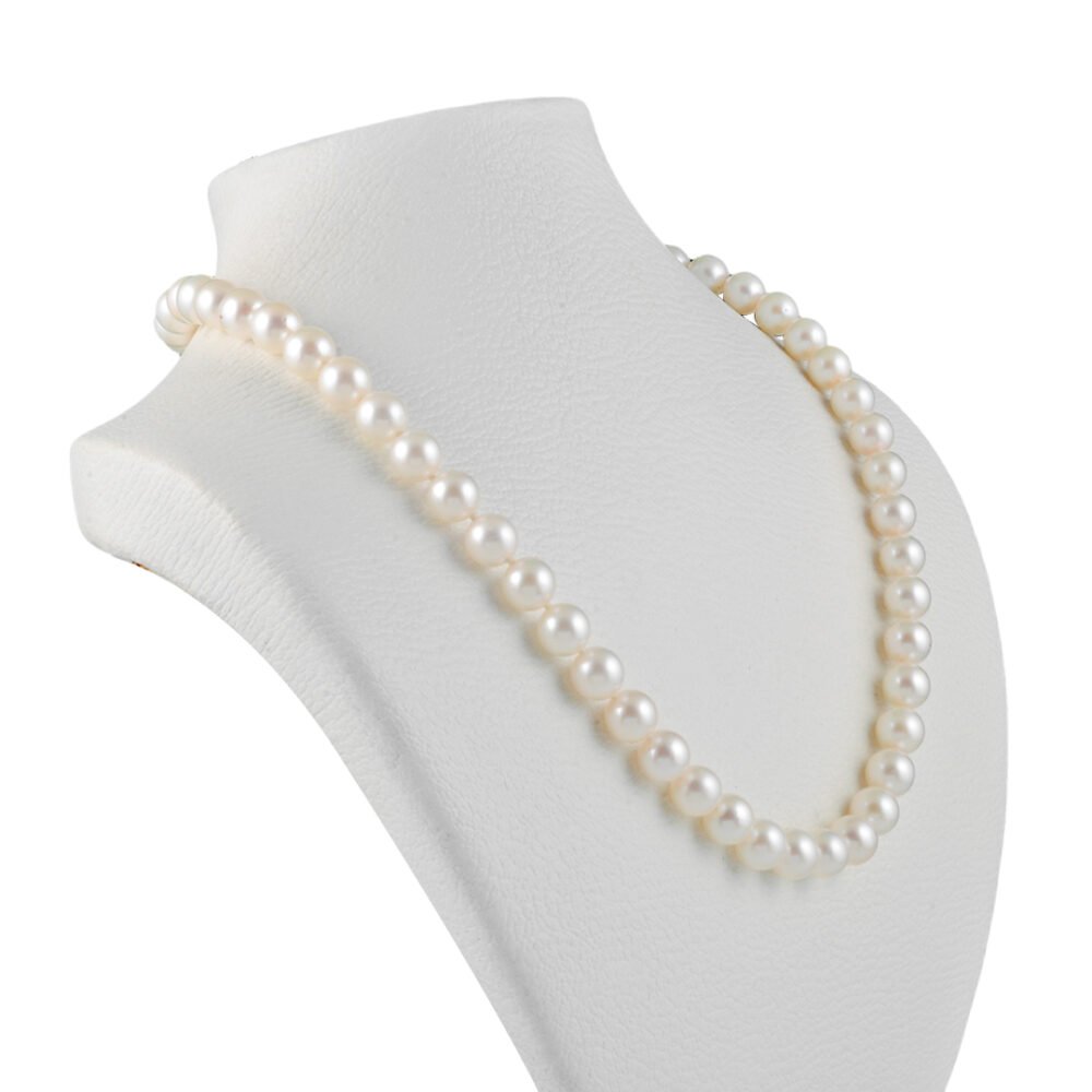 Mikimoto Pearl Necklace – 18k Yellow Gold - Image 2