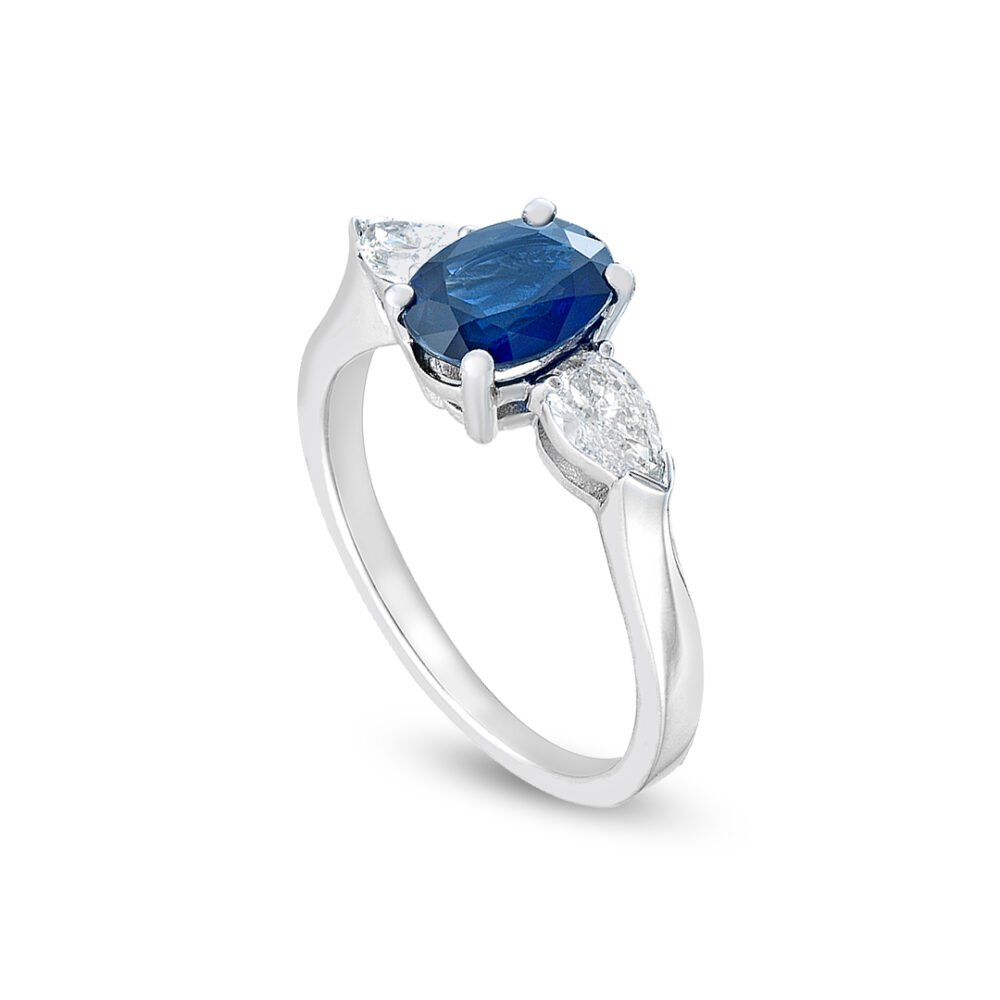 sapphire solitaire ring