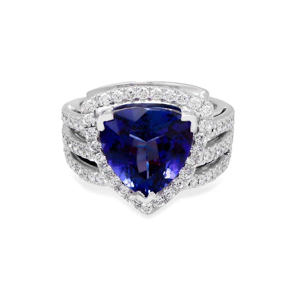 18K White Gold Tanzanite and Diamond Ring - Image 2