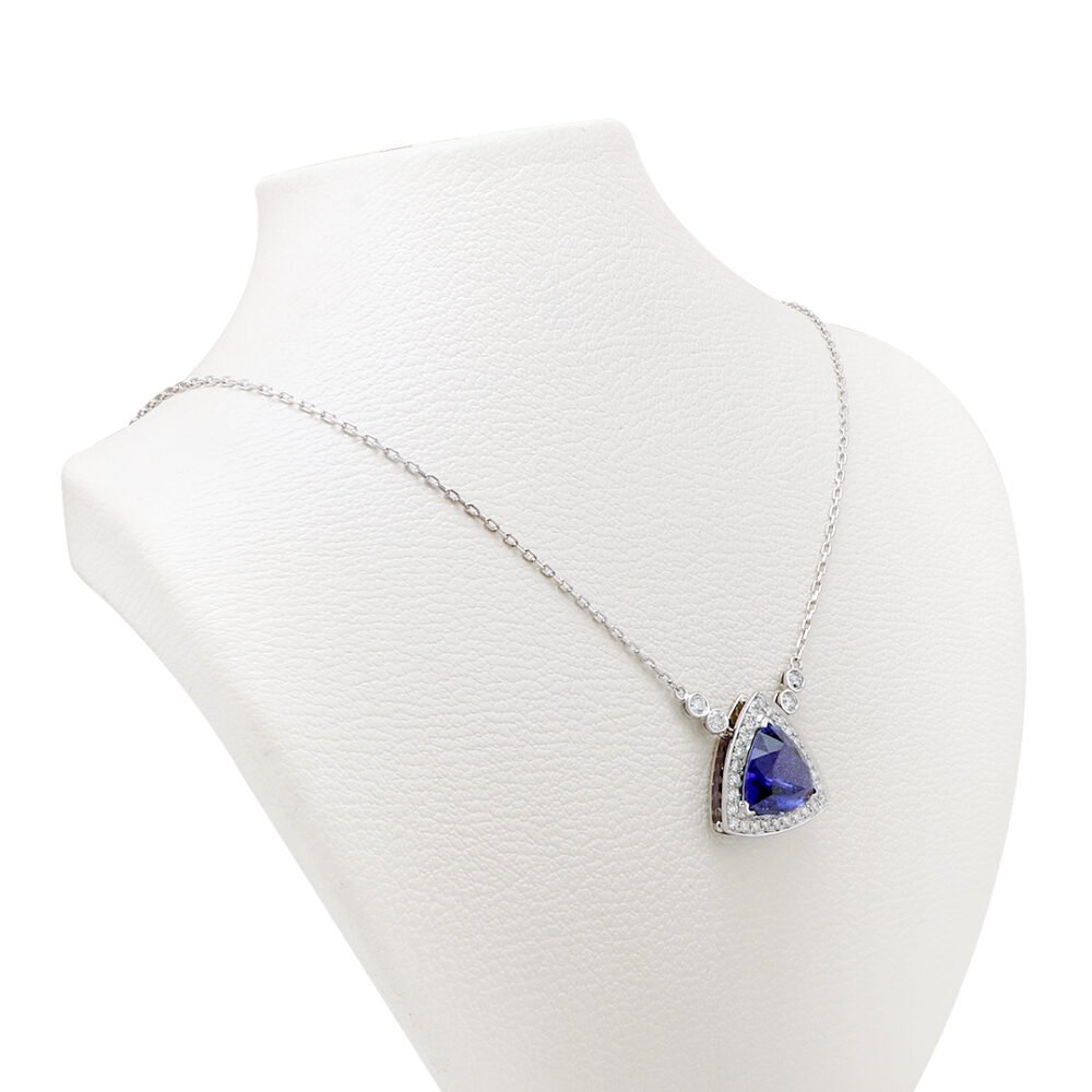 18K White Gold Tanzanite and Diamond Necklace - Image 3