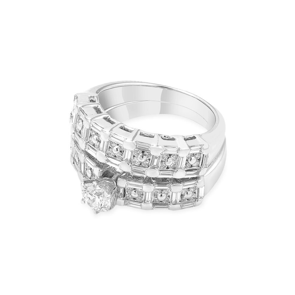 18k White Gold Diamond Set with Baguette and Brilliant Diamonds - Image 2