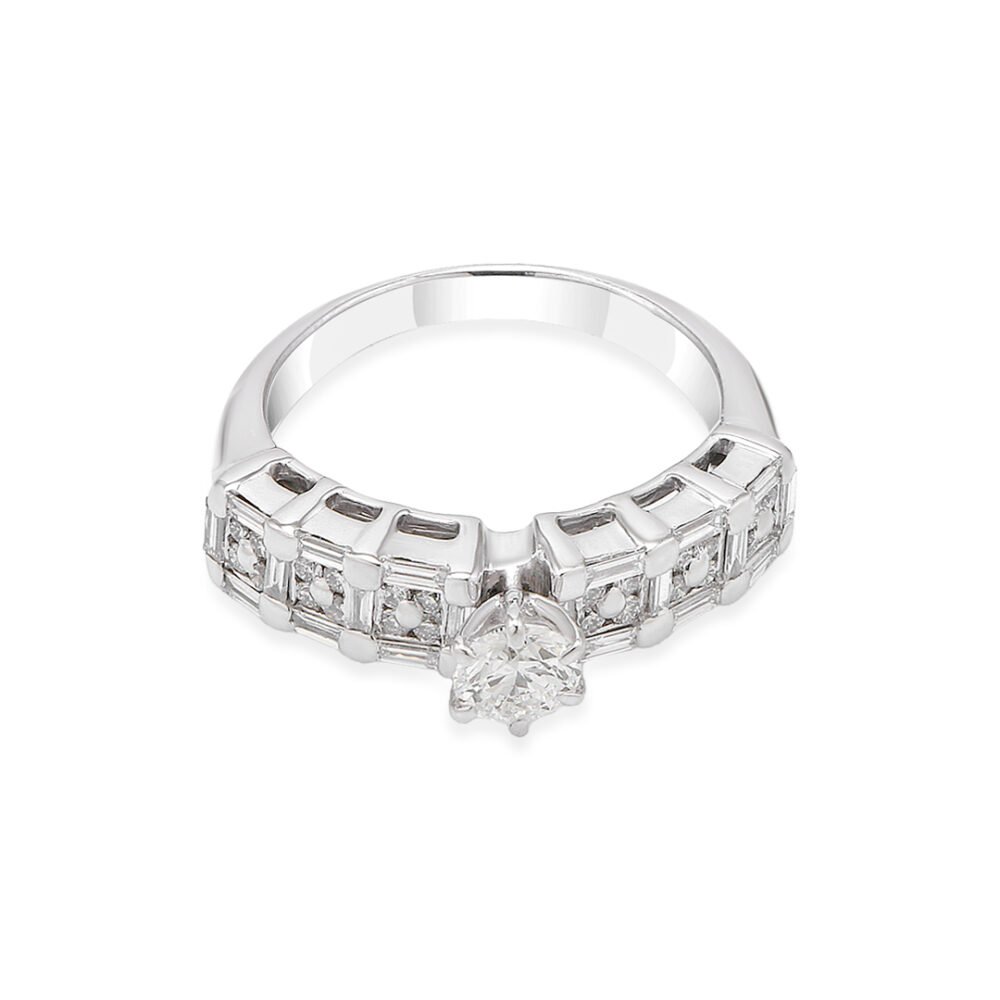 18K White Gold Solitaire Diamond Ring - Image 3